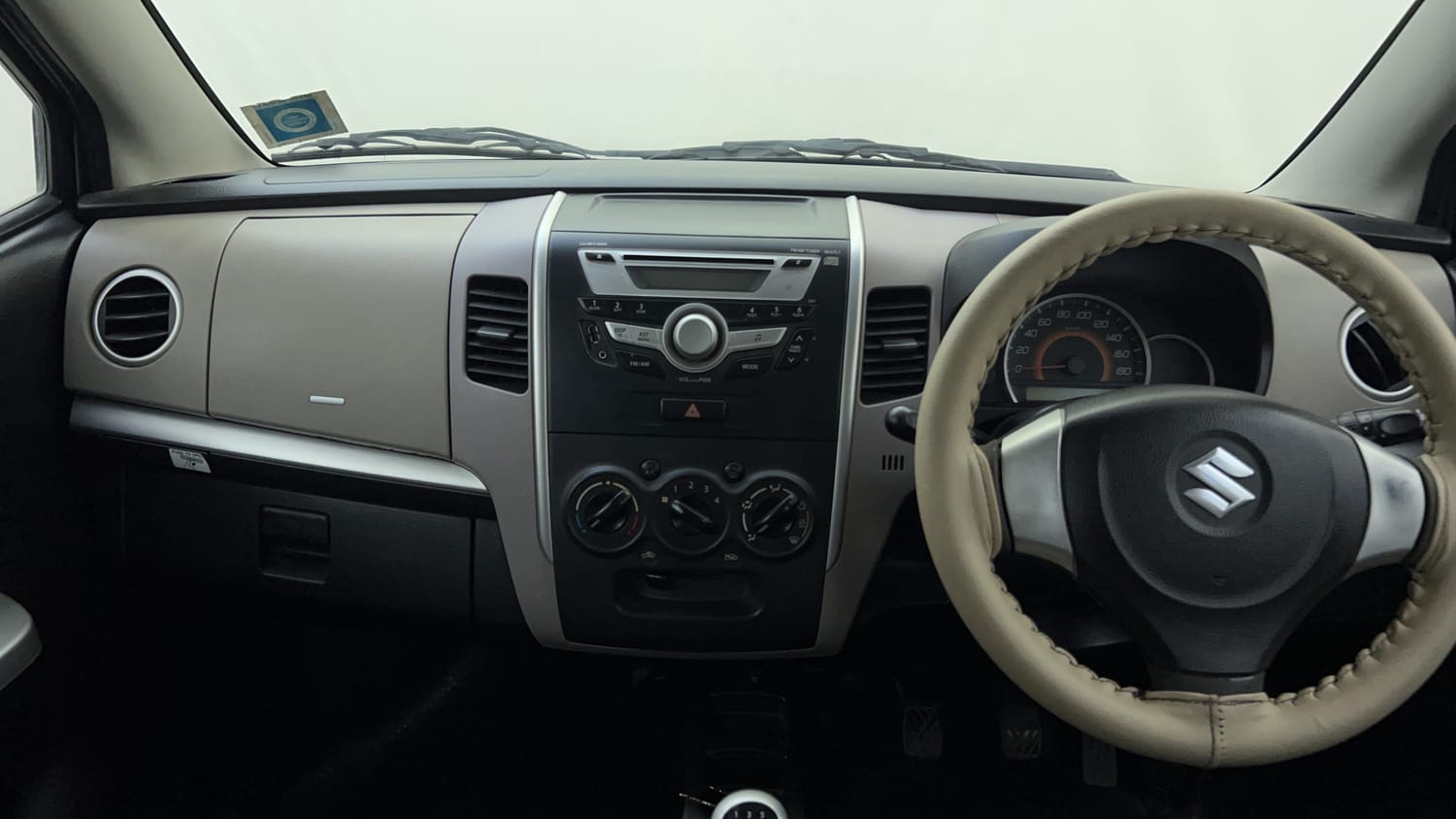 Used 2013 Maruti Suzuki Wagon R 1.0 VXi Petrol Manual interior MUSIC SYSTEM & AC CONTROL VIEW