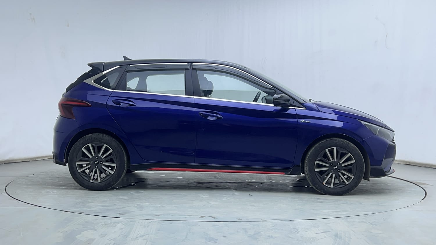 Used 2022 Hyundai i20 N Line N8 1.0 Turbo DCT Dual Tone Petrol Automatic exterior RIGHT SIDE VIEW