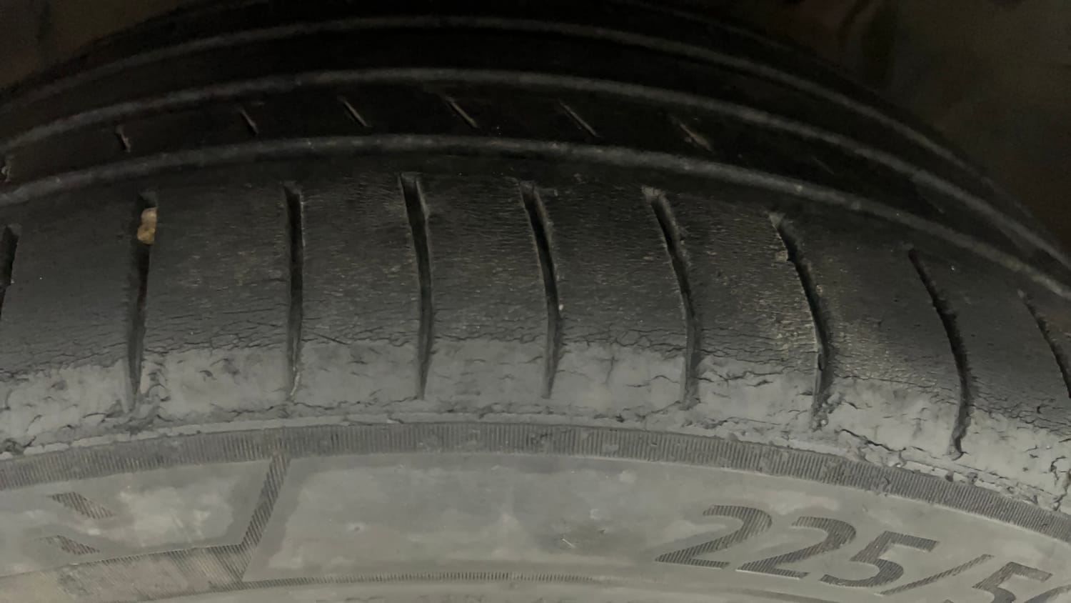 Used 2019 Honda Civic ZX CVT Petrol Petrol Automatic tyres LEFT FRONT TYRE TREAD VIEW