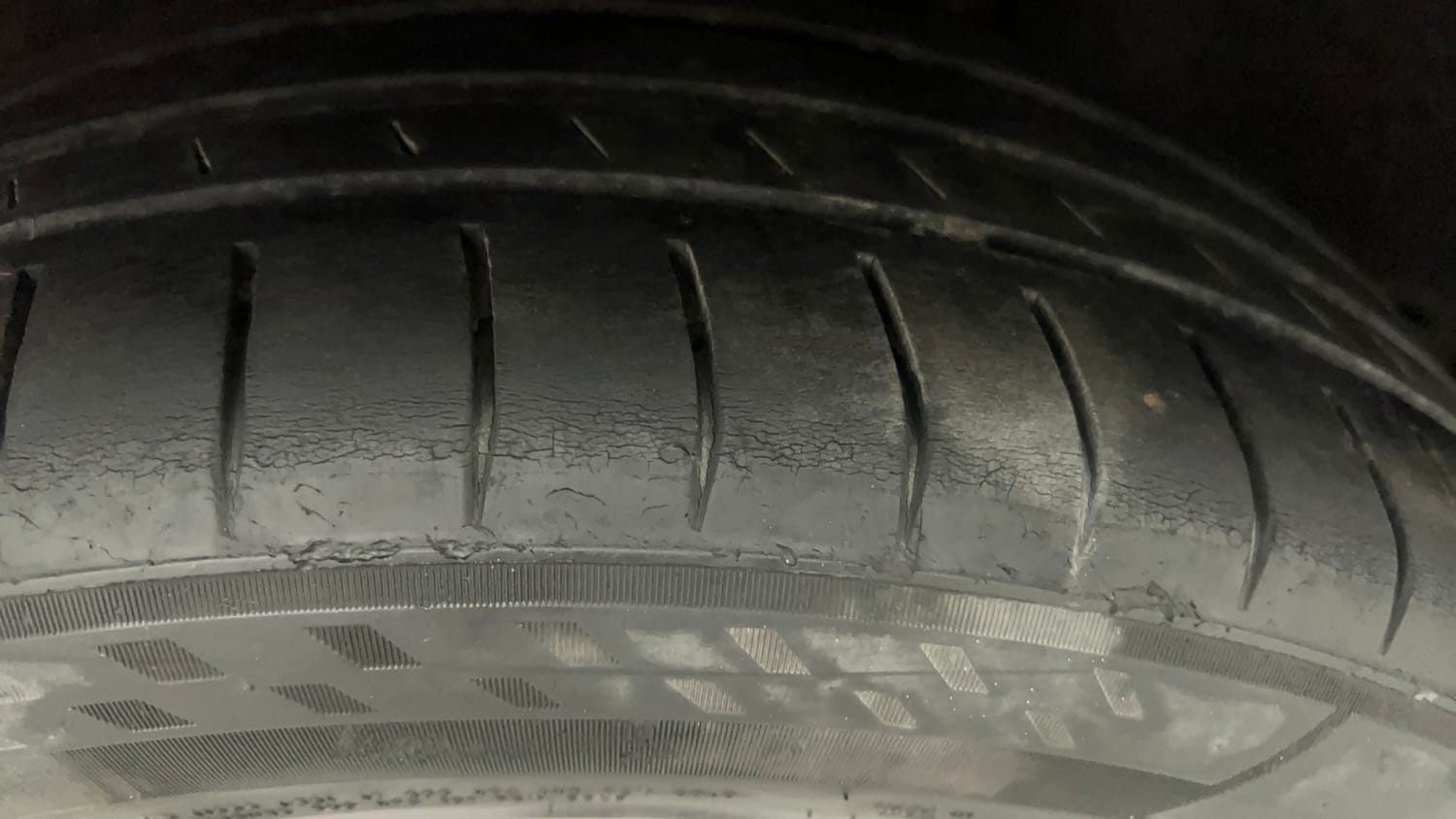 Used 2019 Honda Civic ZX CVT Petrol Petrol Automatic tyres LEFT REAR TYRE TREAD VIEW
