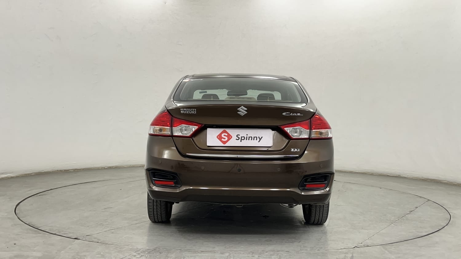 Used 2017 Maruti Suzuki Ciaz ZXi  AT Petrol Automatic exterior BACK VIEW