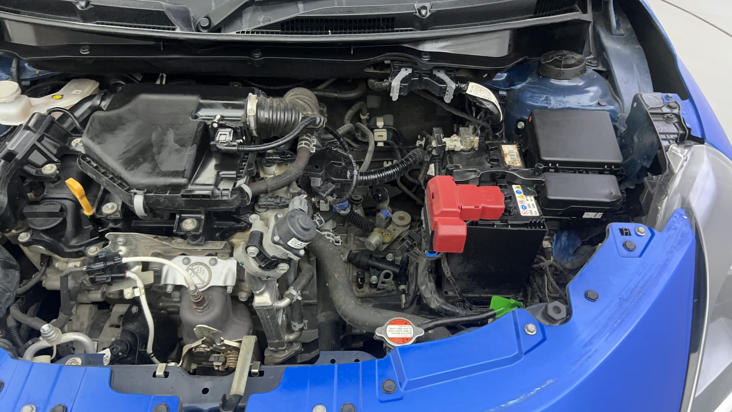 Used 2024 Maruti Suzuki Swift VXi (O) Petrol Manual engine ENGINE LEFT SIDE VIEW