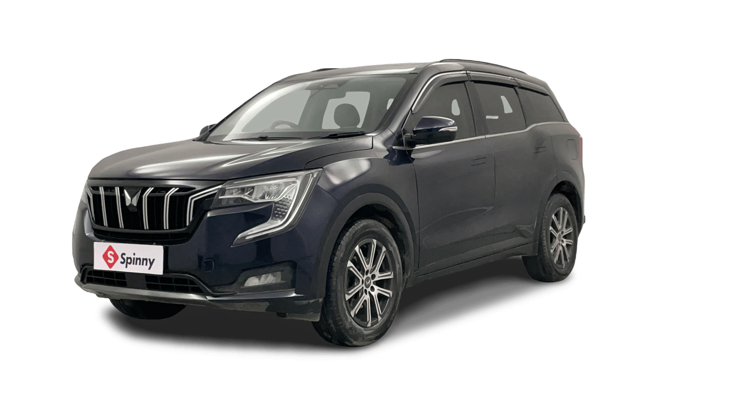 Used 2022 Mahindra XUV700 AX 7 Petrol MT 7 STR Petrol Manual Image
