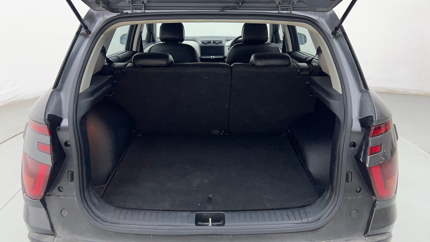 Used 2020 Hyundai Creta SX 1.5 Petrol Petrol Manual interior DICKY INSIDE VIEW