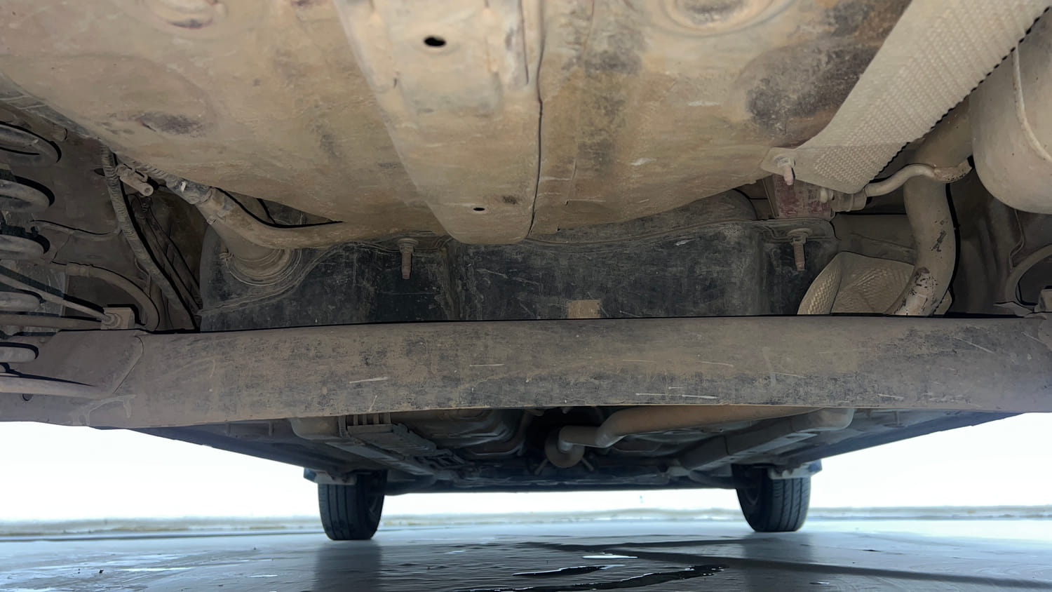 Used 2022 hyundai Santro Sportz Executive CNG Cng Manual extra REAR UNDERBODY VIEW (TAKEN FROM REAR)