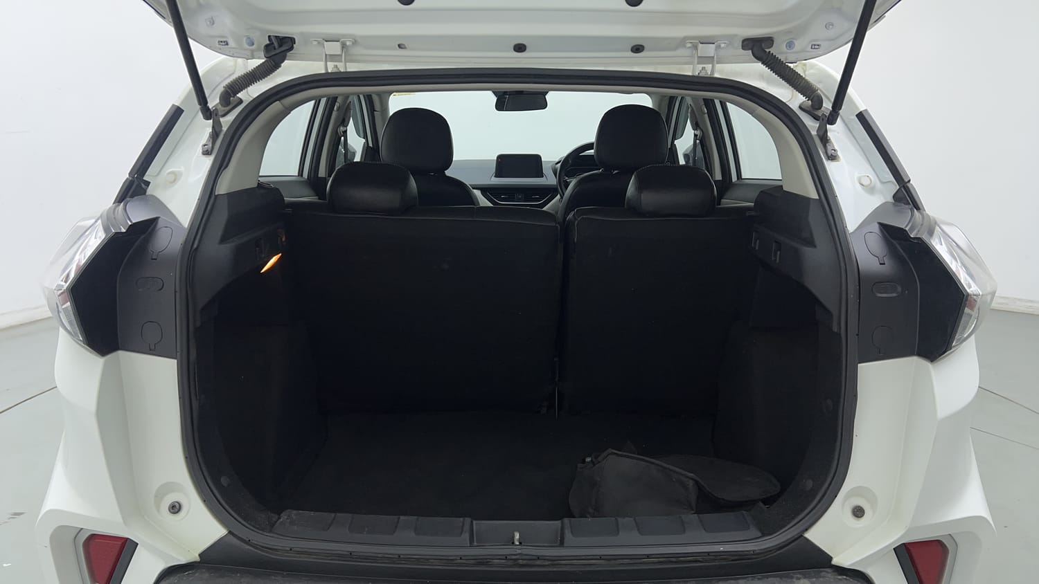 Used 2022 Tata Nexon XZ Plus Diesel (S) Diesel Manual interior DICKY INSIDE VIEW