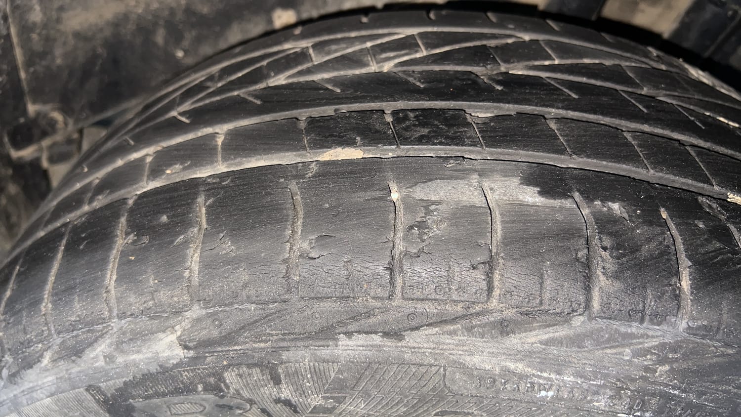 Used 2022 Tata Nexon XZ Plus Diesel (S) Diesel Manual tyres LEFT REAR TYRE TREAD VIEW