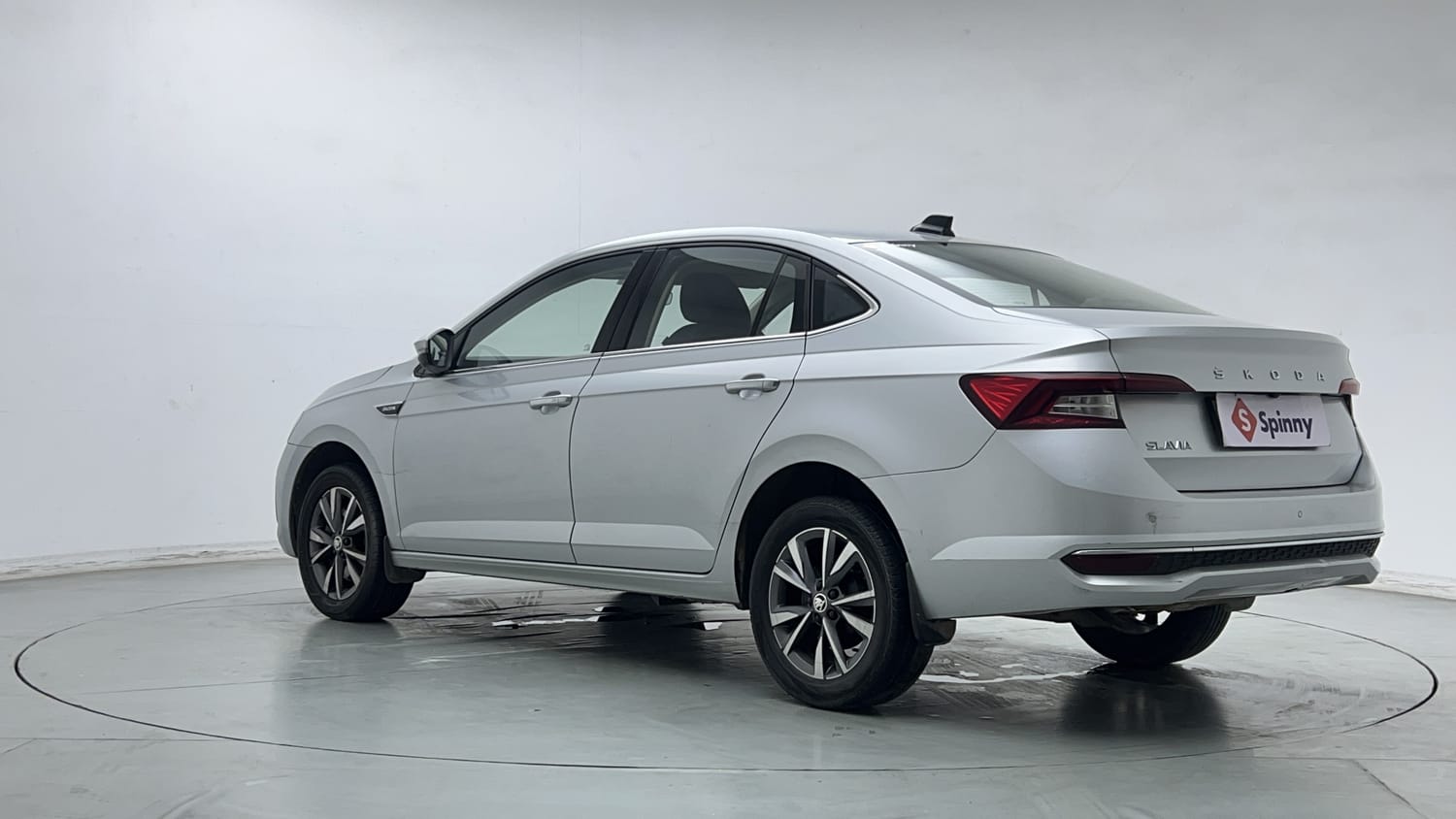 2022 Skoda Slavia Style 1.5L TSI MT-2