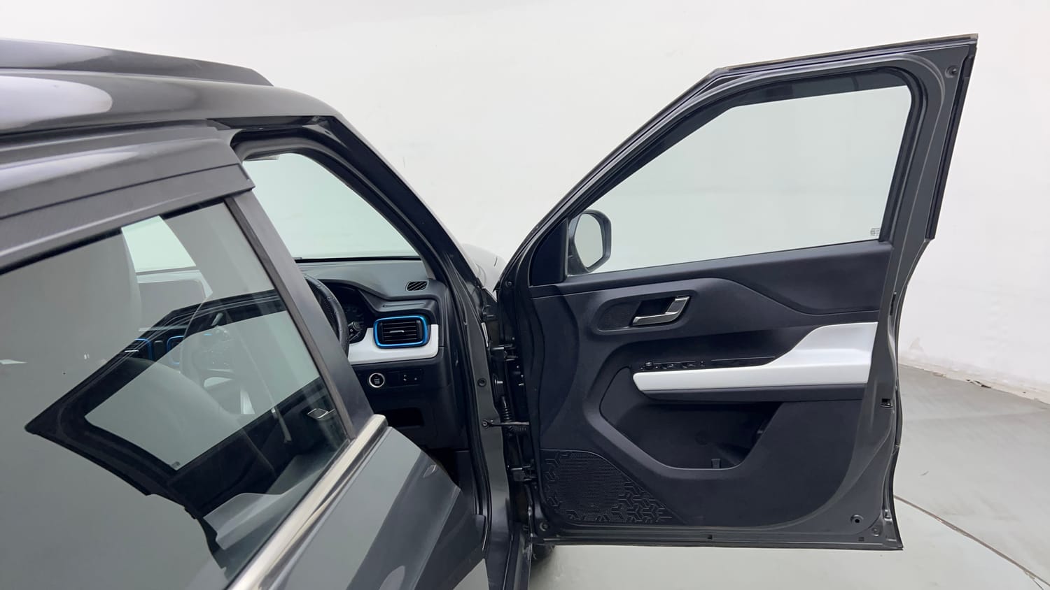 Used 2022 Tata Punch Creative Dual Tone Petrol Manual interior RIGHT FRONT DOOR OPEN VIEW
