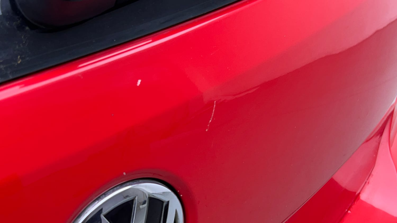 Used 2016 Volkswagen Polo Highline1.2L (P) Petrol Manual dents MINOR SCRATCH