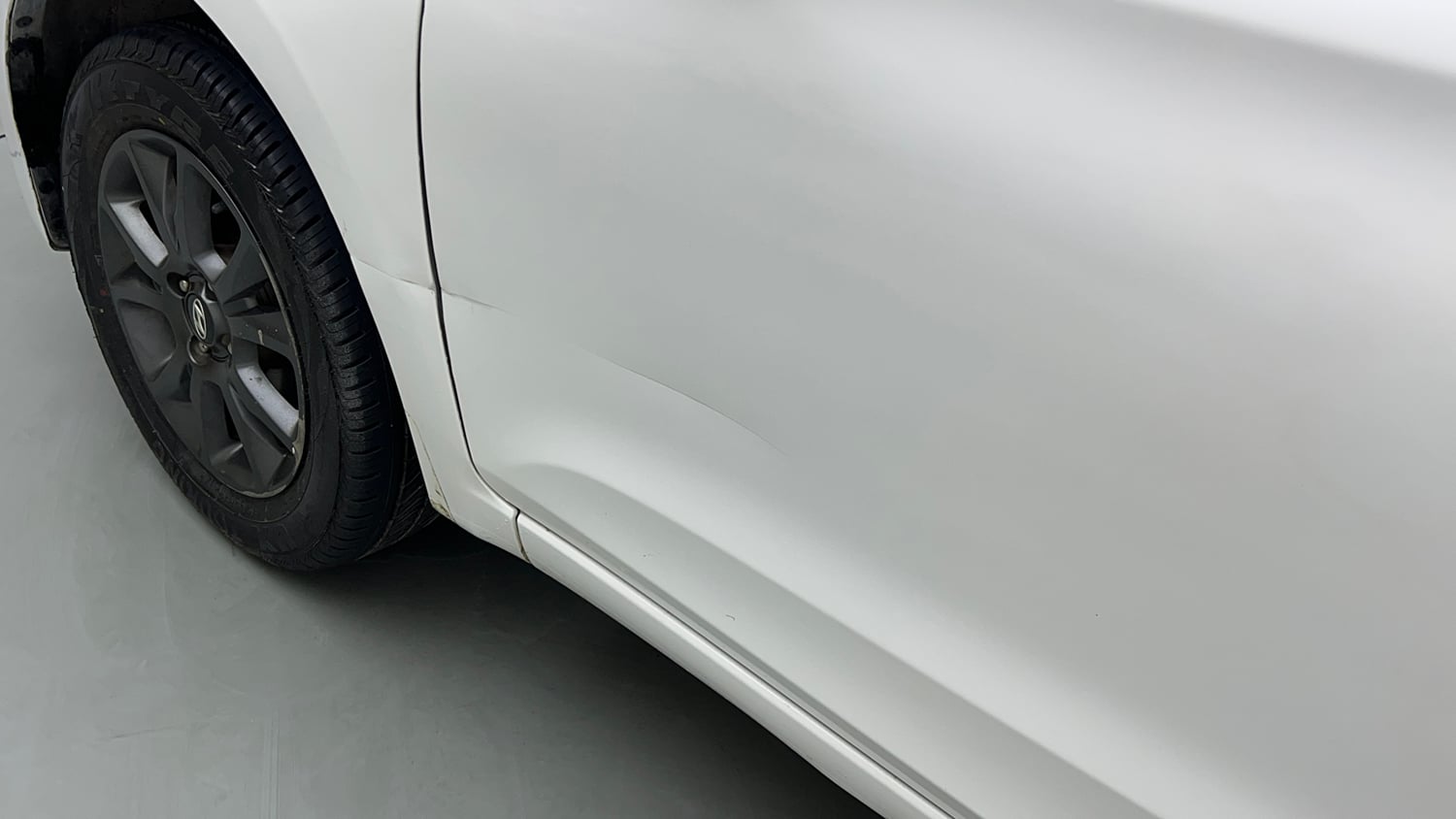 Used 2019 Hyundai Elite i20 Asta 1.2 Petrol Manual dents MINOR DENT