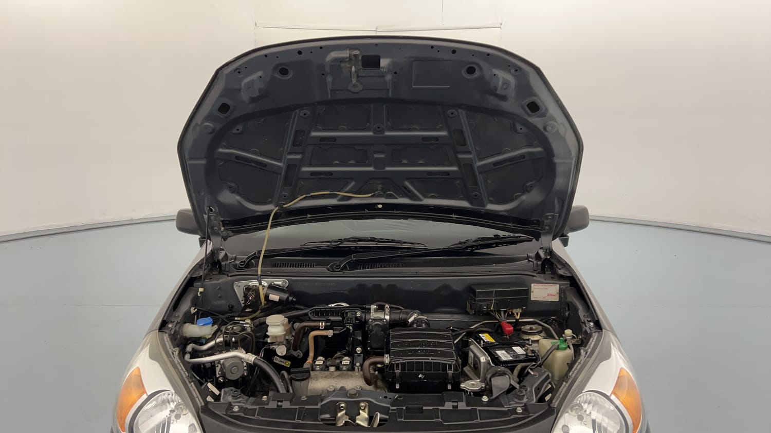 Used 2022 Maruti Suzuki Alto 800 LXi (O) Petrol Manual engine ENGINE & BONNET OPEN FRONT VIEW