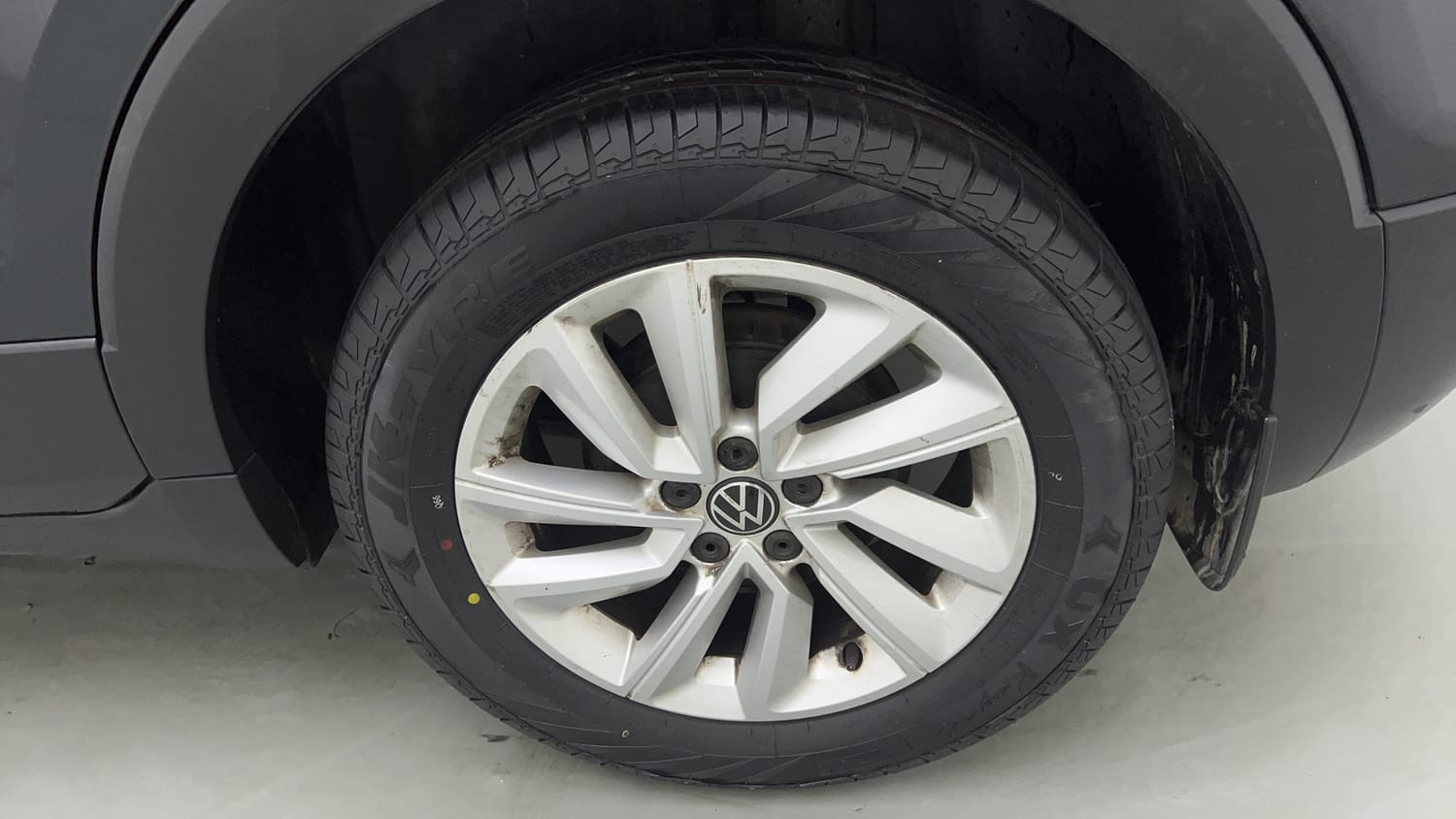 2021 Volkswagen Taigun Highline 1.0 TSI AT-35