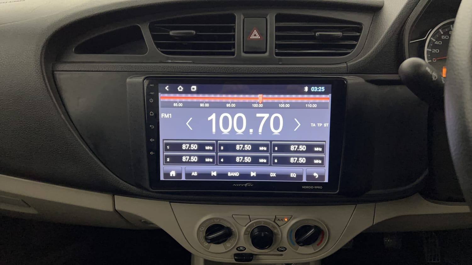 Used 2022 Maruti Suzuki Alto 800 LXi (O) Petrol Manual interior MUSIC SYSTEM & AC CONTROL VIEW