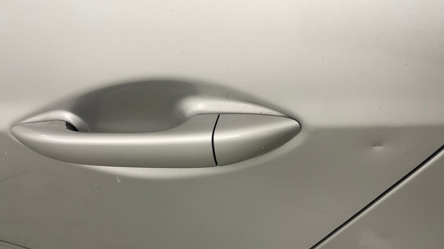 Used 2018 Hyundai Grand i10 Sportz 1.2 Kappa VTVT Petrol Manual dents MINOR DENT