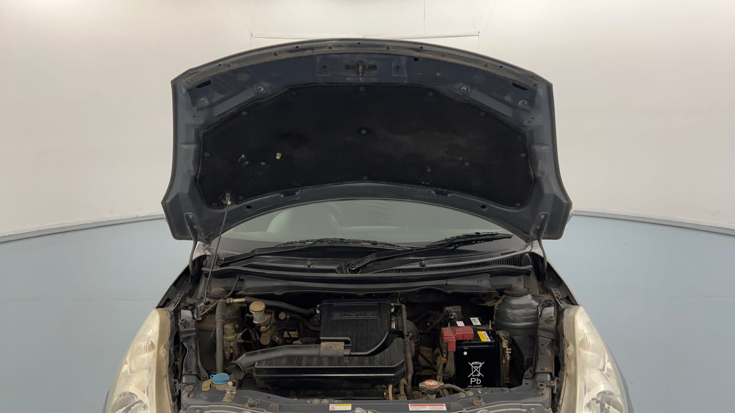 Used 2015 Maruti Suzuki Swift VXi Petrol Manual engine ENGINE & BONNET OPEN FRONT VIEW
