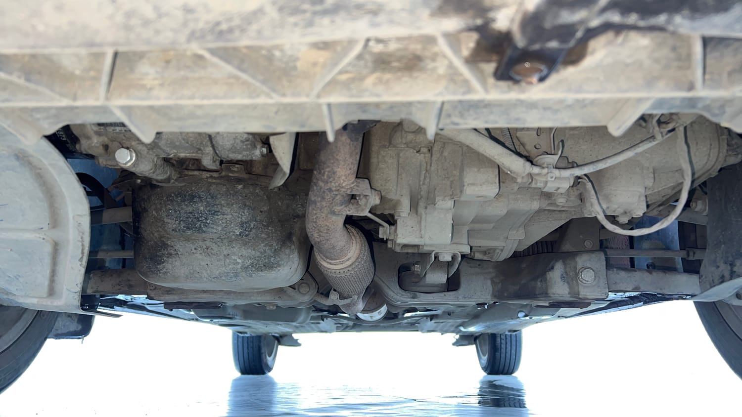 Used 2016 Volkswagen Polo Highline1.2L (P) Petrol Manual extra FRONT LEFT UNDERBODY VIEW