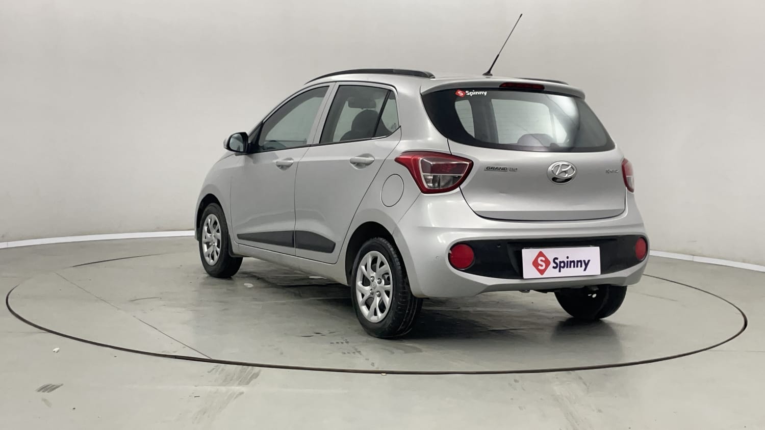 Used 2018 Hyundai Grand i10 Sportz 1.2 Kappa VTVT Petrol Manual exterior LEFT REAR CORNER VIEW