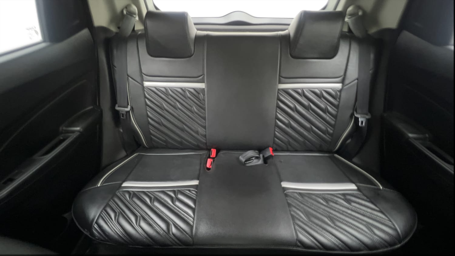 Used 2023 Maruti Suzuki Swift VXi Petrol Manual interior REAR SEAT CONDITION VIEW