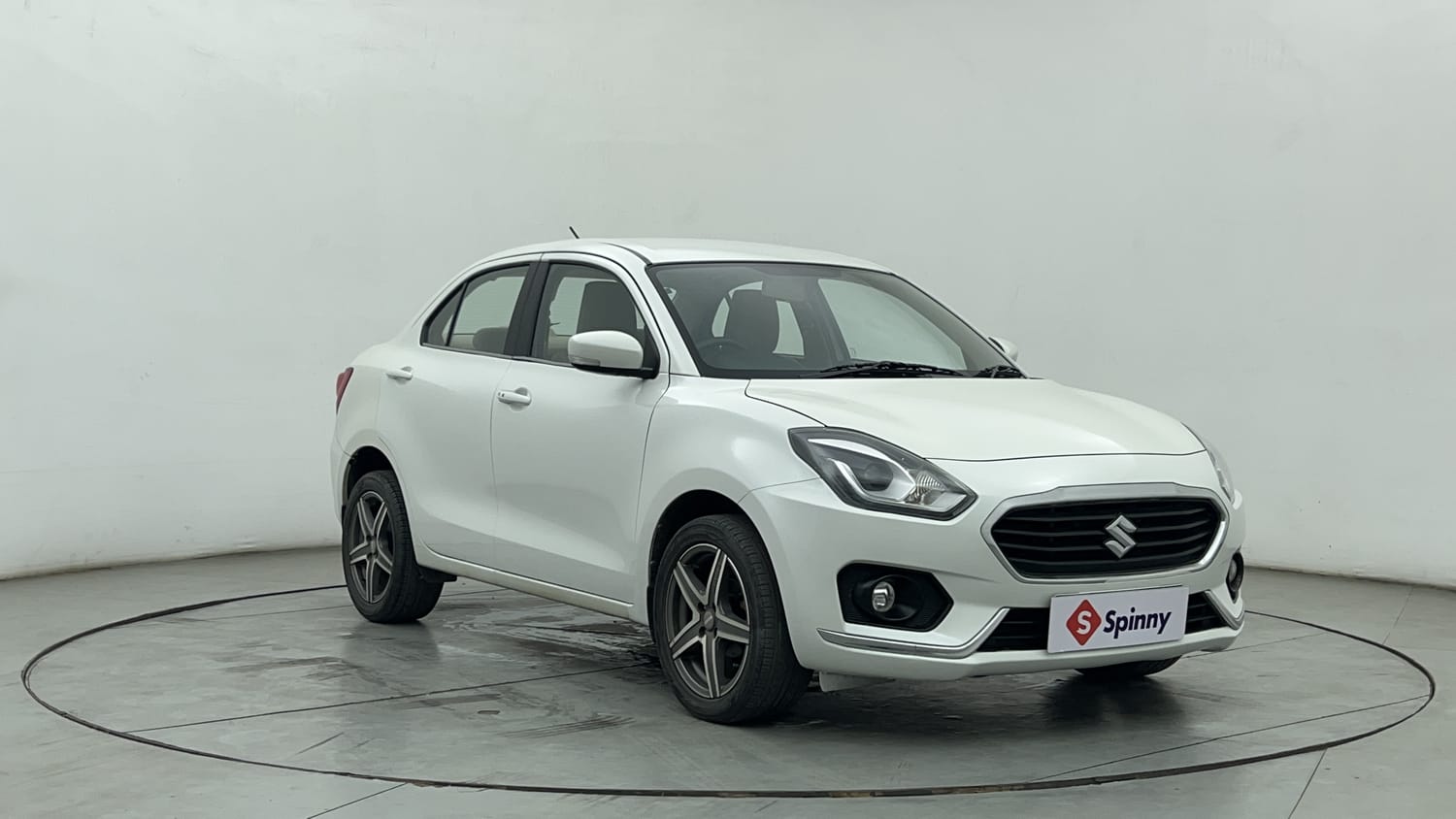 Used 2019 Maruti Suzuki Dzire ZXi Plus AMT Petrol Automatic exterior RIGHT FRONT CORNER VIEW