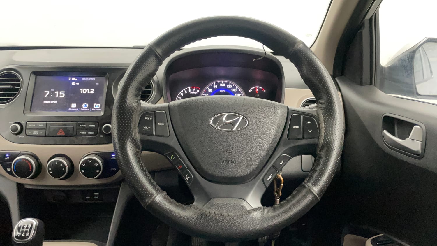 Used 2018 Hyundai Grand i10 Sportz 1.2 Kappa VTVT Petrol Manual interior STEERING VIEW