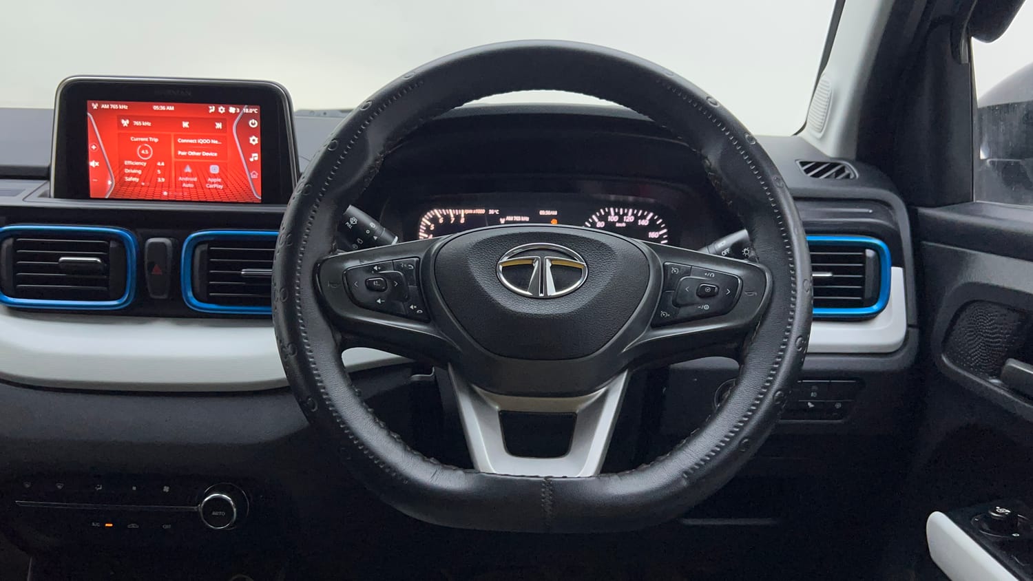 Used 2022 Tata Punch Creative Dual Tone Petrol Manual interior STEERING VIEW