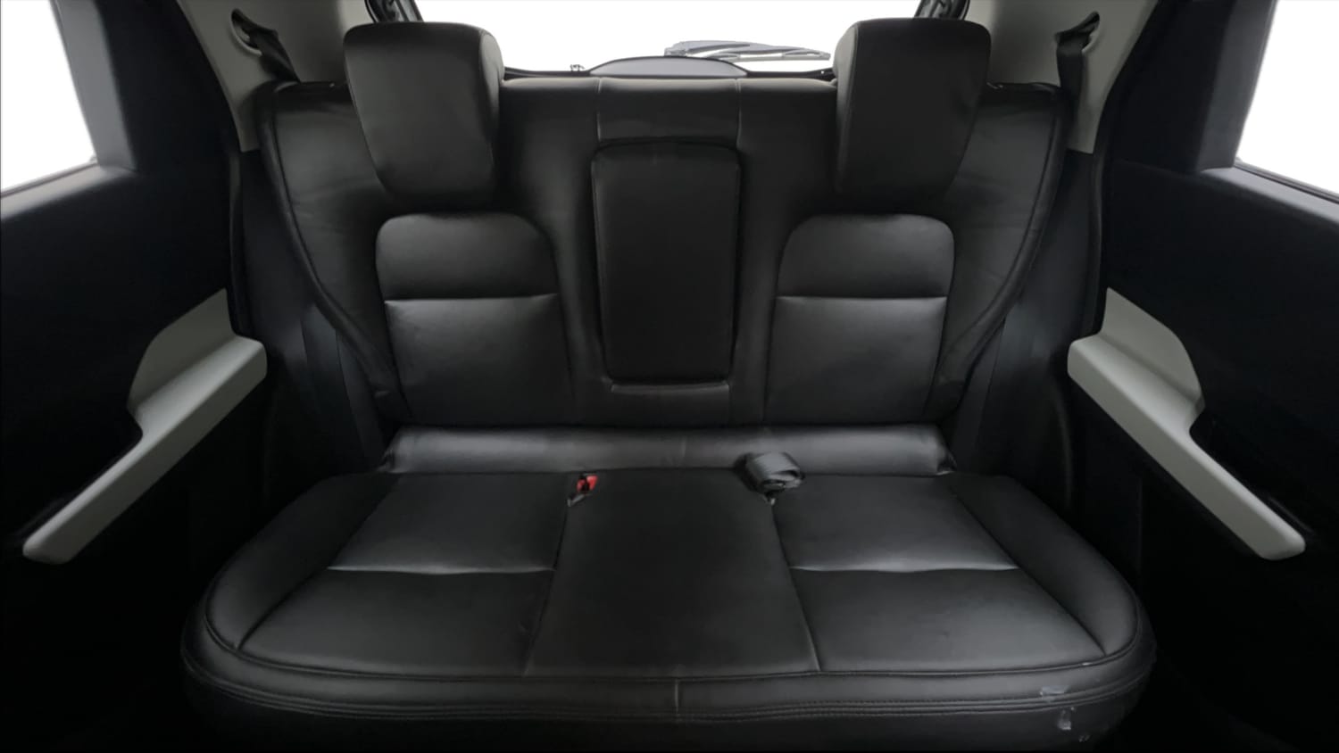 Used 2022 Tata Punch Creative Dual Tone Petrol Manual interior REAR SEAT CONDITION VIEW