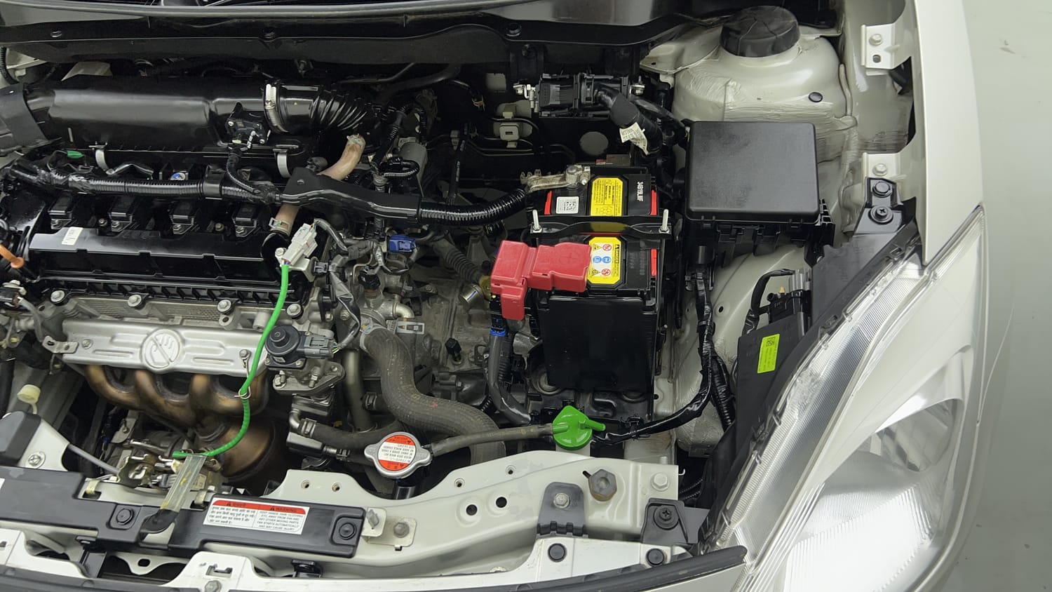 Used 2023 Maruti Suzuki Swift VXi Petrol Manual engine ENGINE LEFT SIDE VIEW