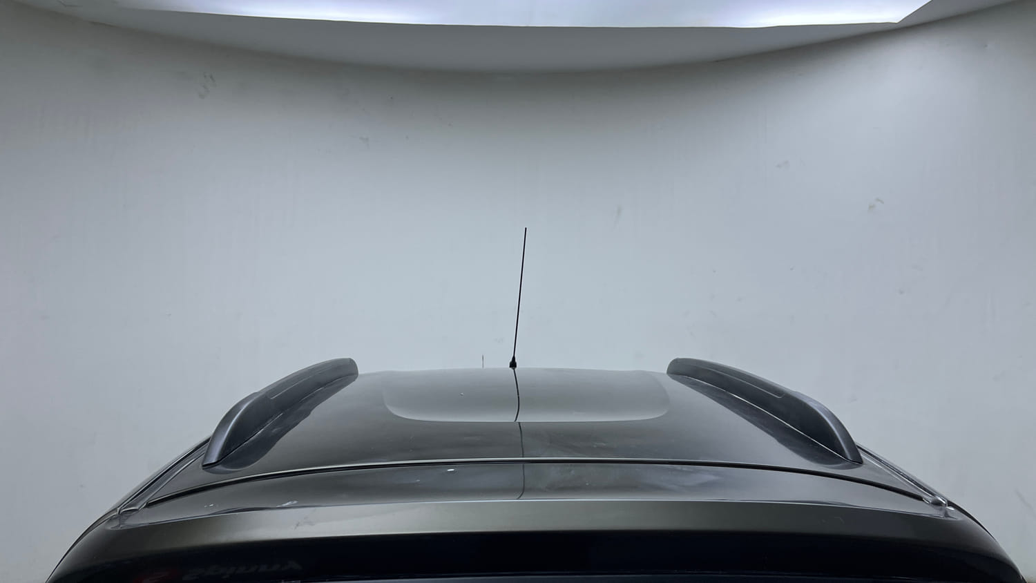 Used 2016 Renault Kwid RXT Petrol Manual exterior EXTERIOR ROOF VIEW