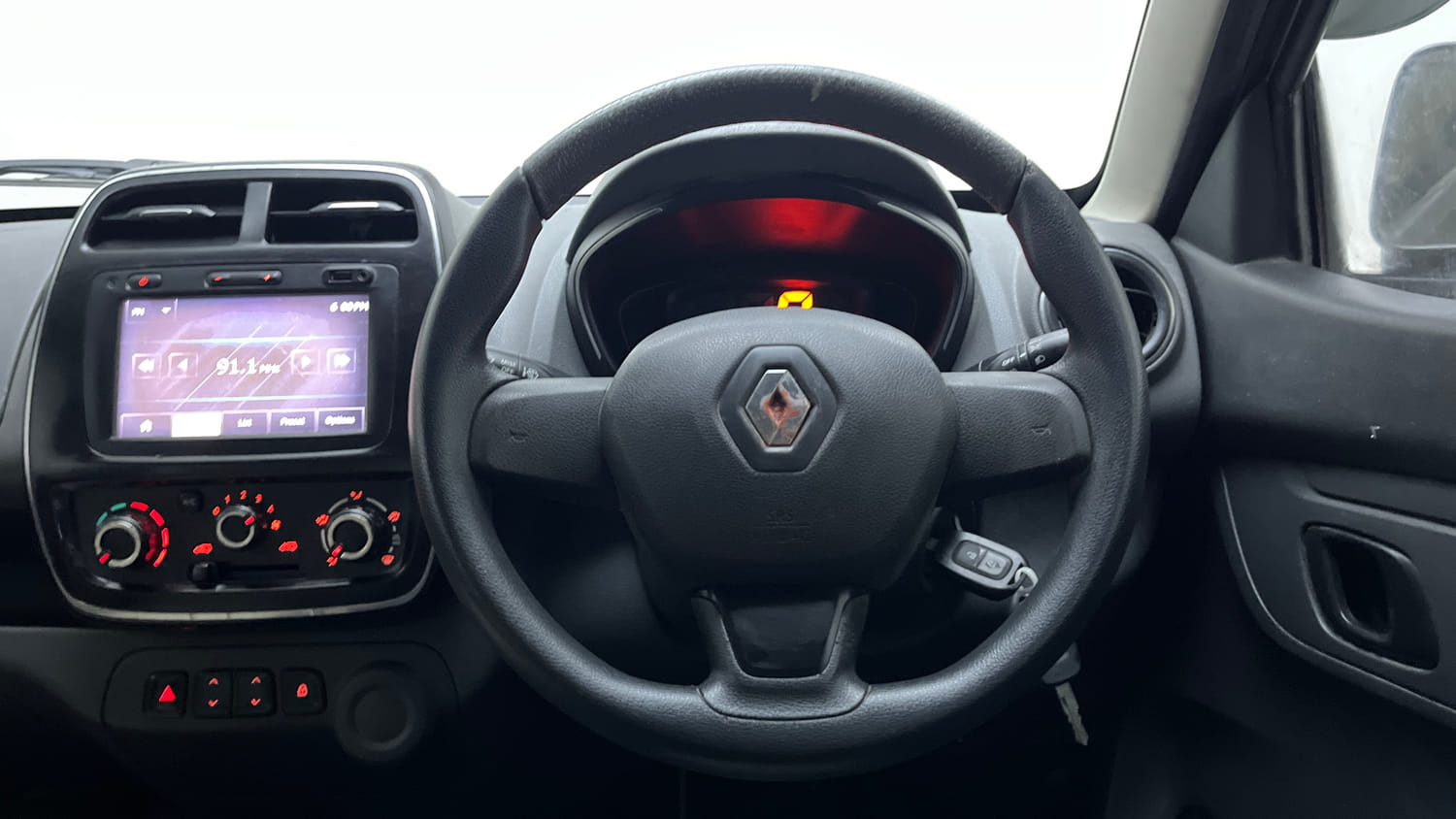 Used 2016 Renault Kwid RXT Petrol Manual interior STEERING VIEW