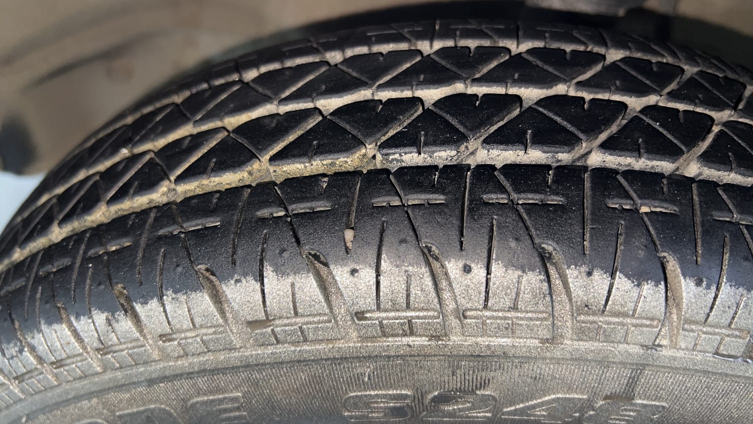 Used 2019 Maruti Suzuki Alto 800 LXi Petrol Manual tyres LEFT FRONT TYRE TREAD VIEW