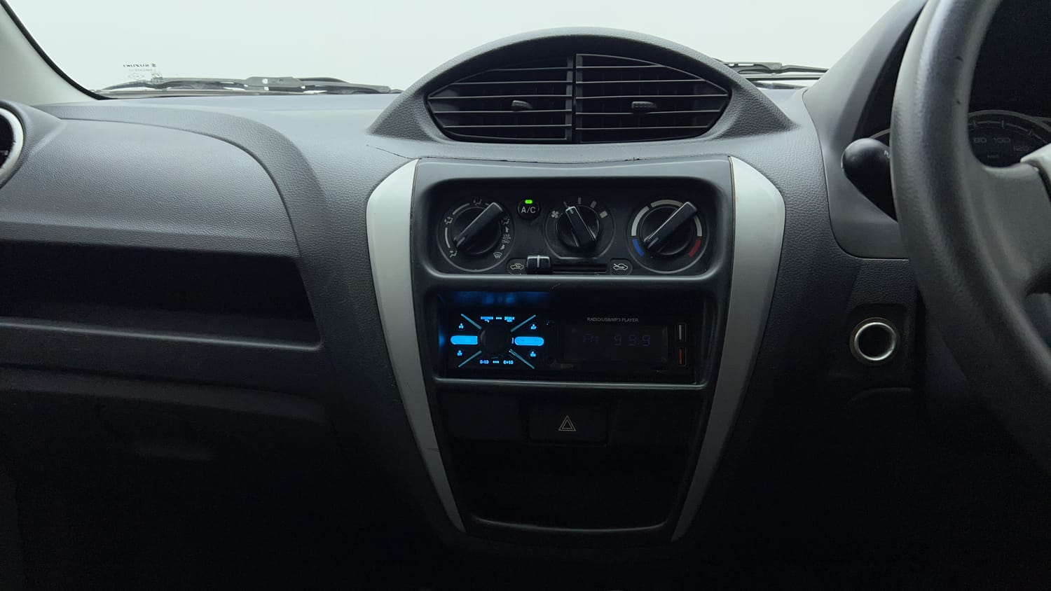 Used 2019 Maruti Suzuki Alto 800 LXi Petrol Manual interior MUSIC SYSTEM & AC CONTROL VIEW