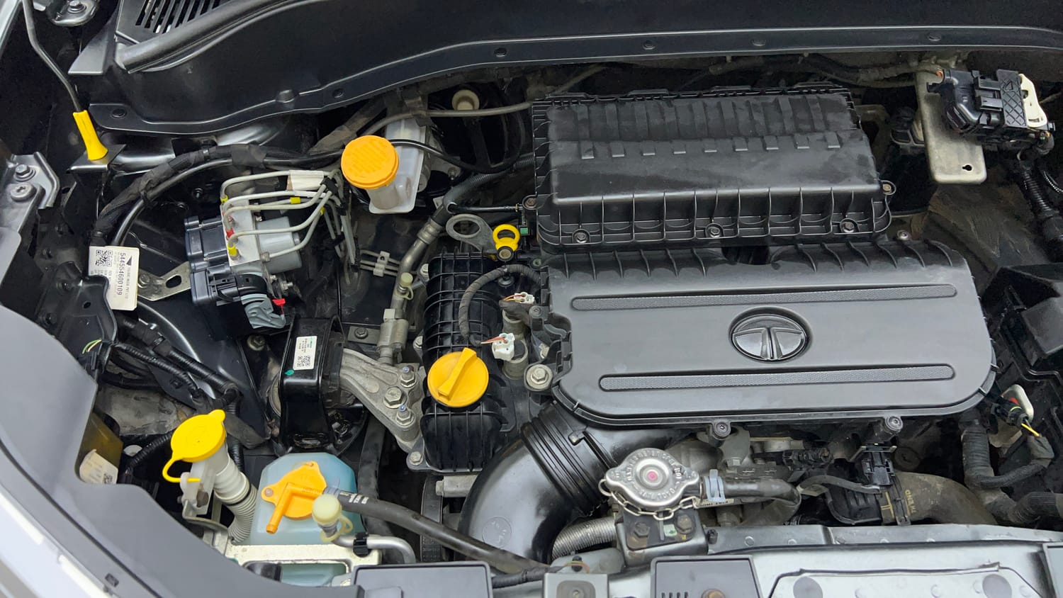 Used 2022 Tata Punch Creative Dual Tone Petrol Manual engine ENGINE RIGHT SIDE VIEW
