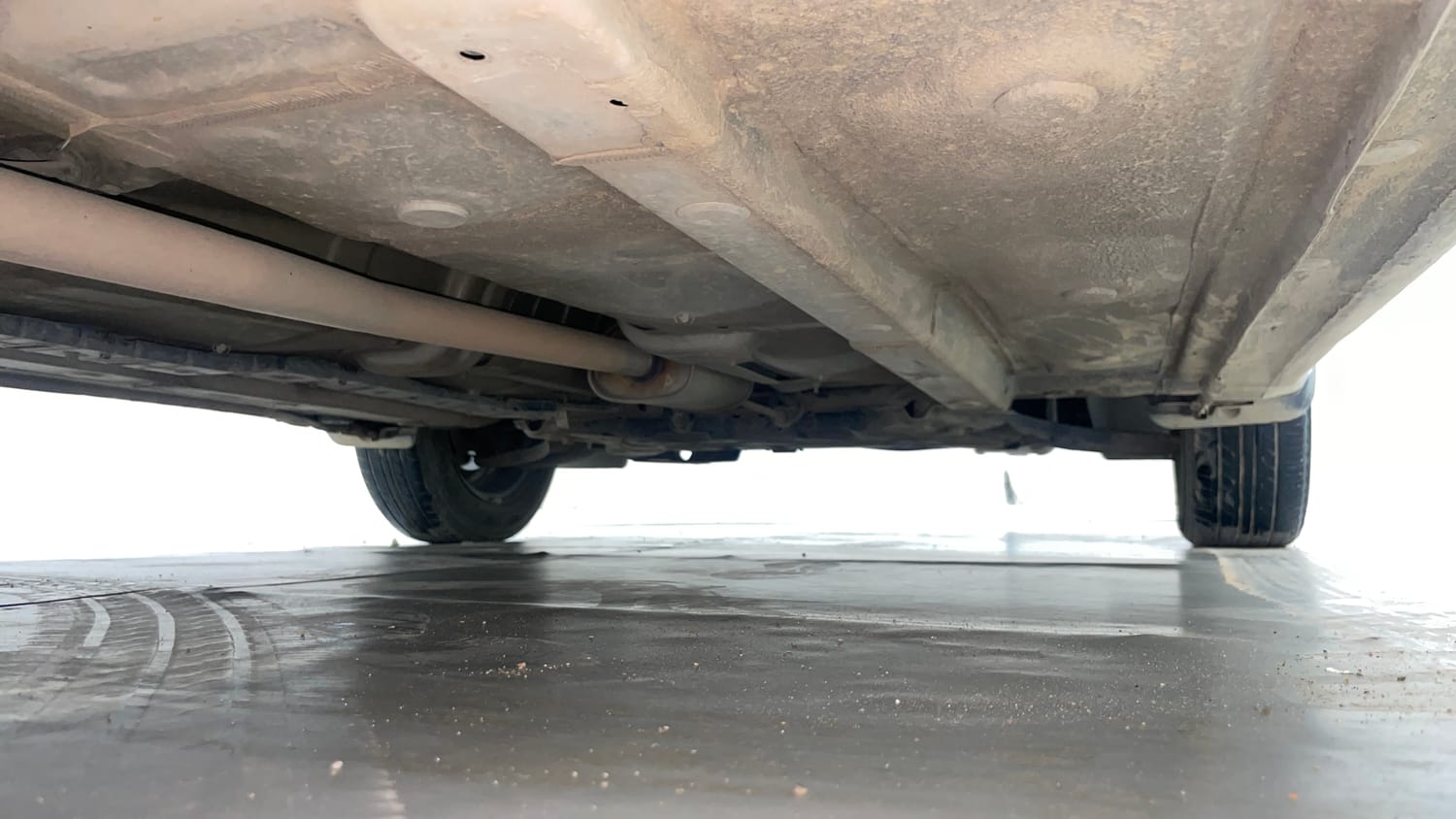 Used 2018 Hyundai Grand i10 Sportz 1.2 Kappa VTVT Petrol Manual extra REAR RIGHT UNDERBODY VIEW