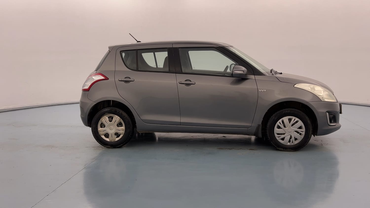 Used 2015 Maruti Suzuki Swift VXi Petrol Manual exterior RIGHT SIDE VIEW