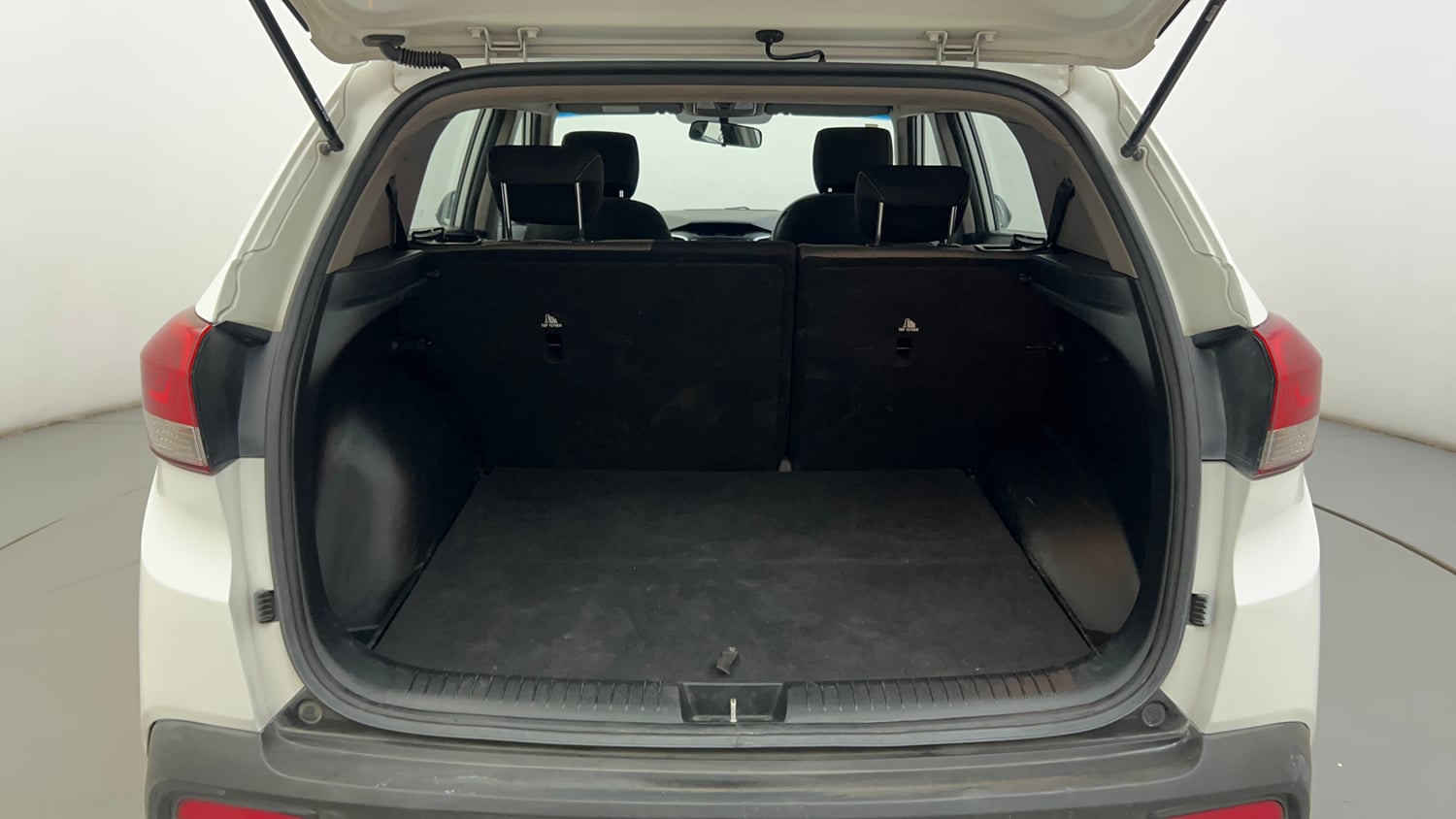 Used 2019 Hyundai Creta SX 1.6 AT CRDi Diesel Automatic interior DICKY INSIDE VIEW