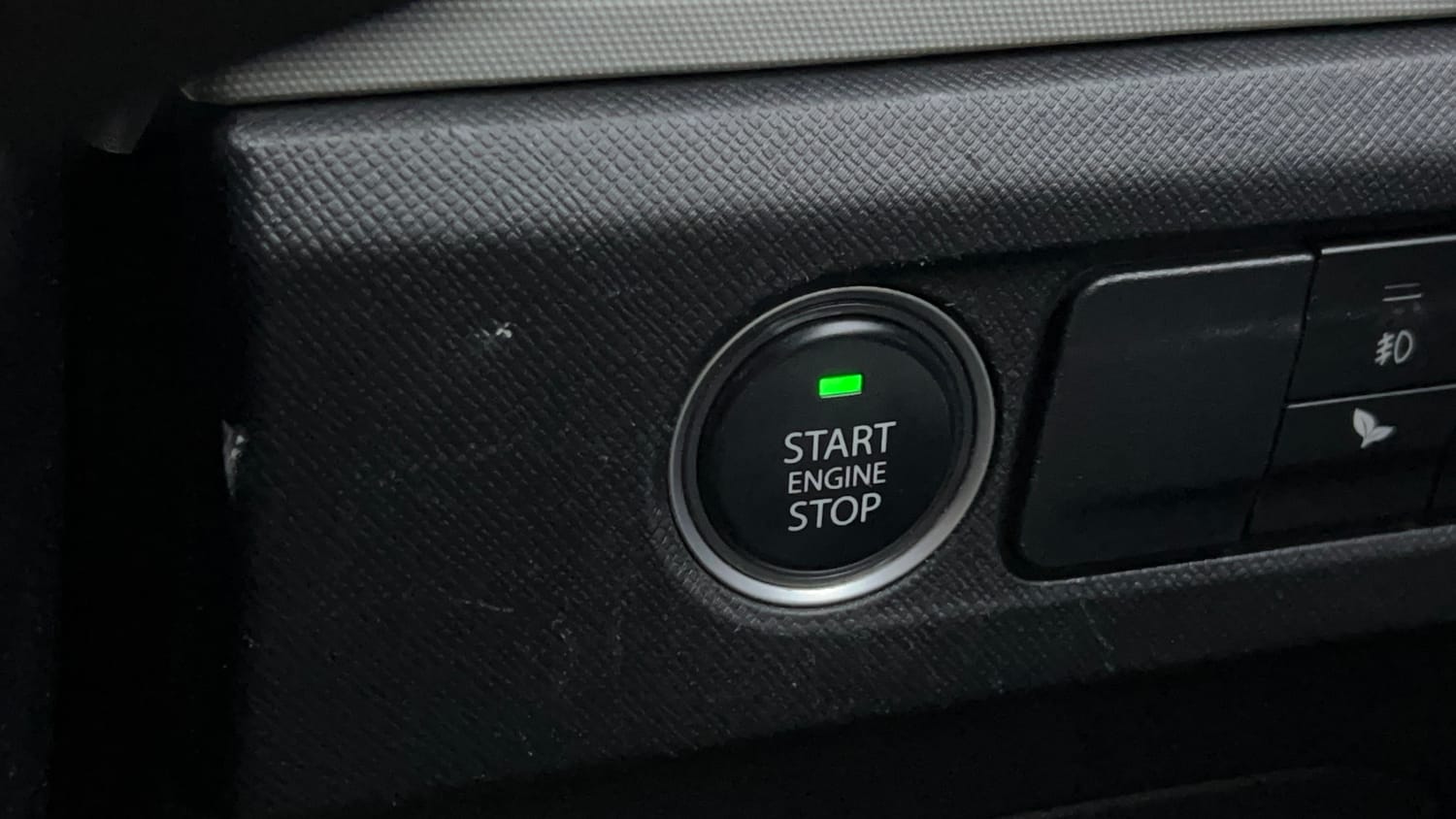 Used 2022 Tata Punch Creative Dual Tone Petrol Manual top_features Keyless start