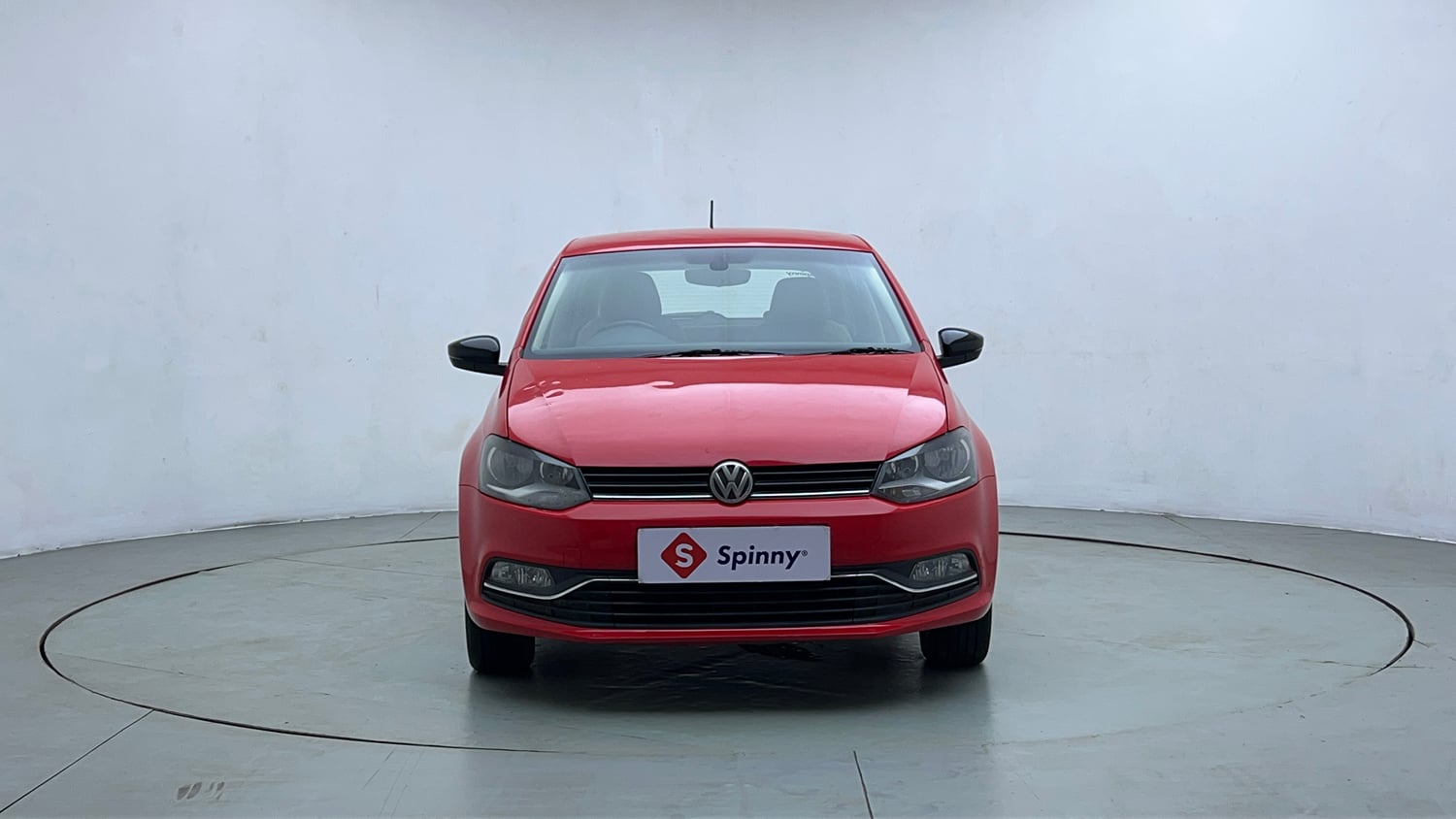 Used 2016 Volkswagen Polo Highline1.2L (P) Petrol Manual exterior FRONT VIEW