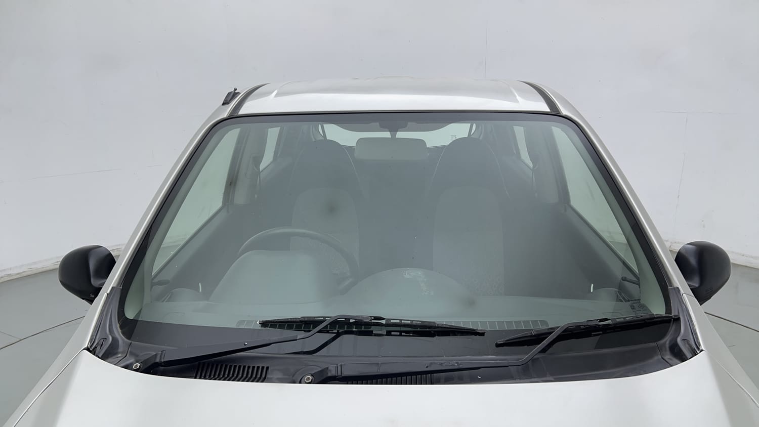 Used 2019 Maruti Suzuki Alto 800 LXi Petrol Manual exterior FRONT WINDSHIELD VIEW