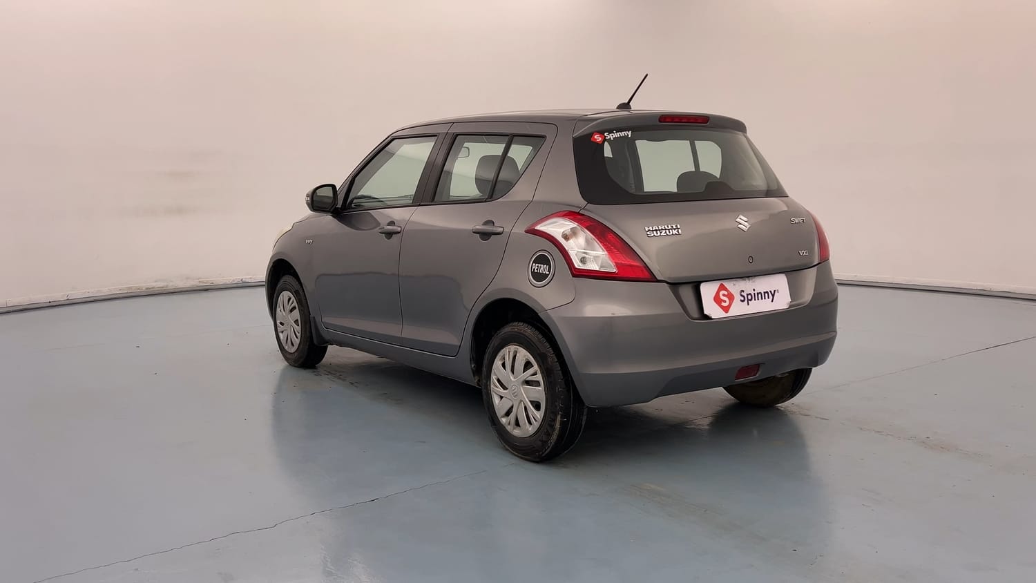 Used 2015 Maruti Suzuki Swift VXi Petrol Manual exterior LEFT REAR CORNER VIEW