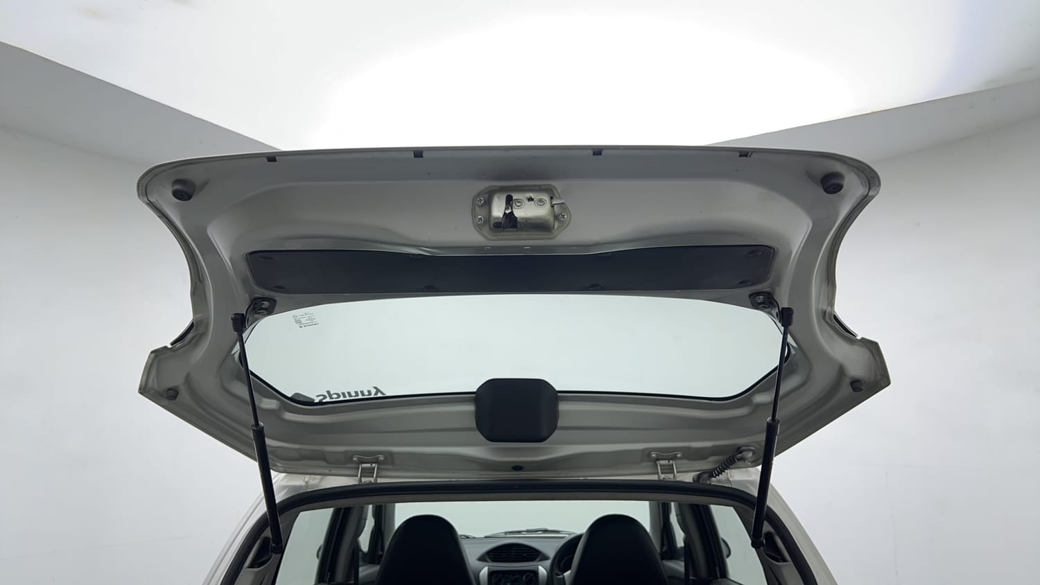 Used 2019 Maruti Suzuki Alto 800 LXi Petrol Manual interior DICKY DOOR OPEN VIEW