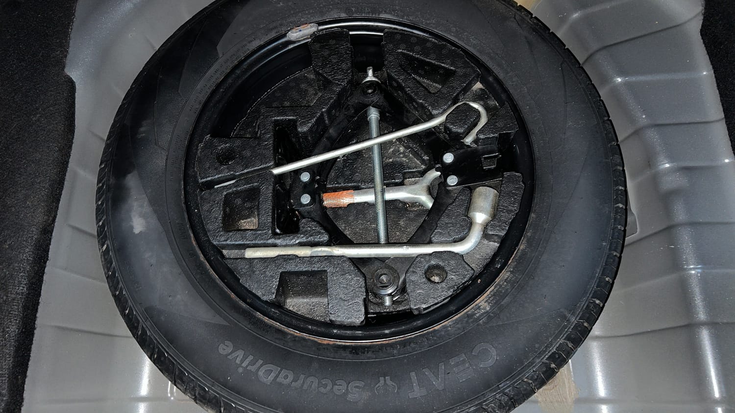 Used 2022 Tata Punch Creative Dual Tone Petrol Manual tyres SPARE TYRE VIEW