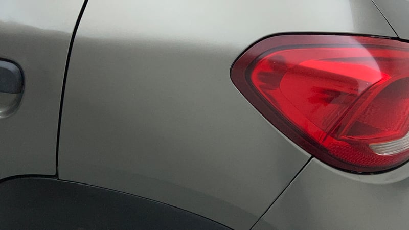 Used 2019 Renault Kwid RXT (O) 1.0 SCE Edition Petrol Manual dents MINOR DENT