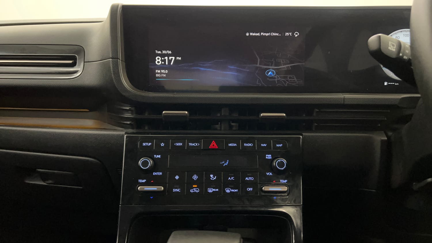 Used 2025 Hyundai Creta 1.5 MPi Petrol IVT SX(O) Knight Edition Petrol Automatic interior MUSIC SYSTEM & AC CONTROL VIEW