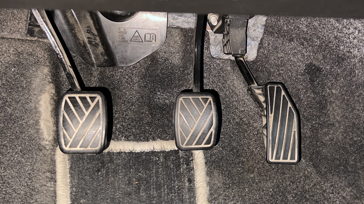 Used 2023 Maruti Suzuki Swift VXi Petrol Manual interior PEDALS VIEW