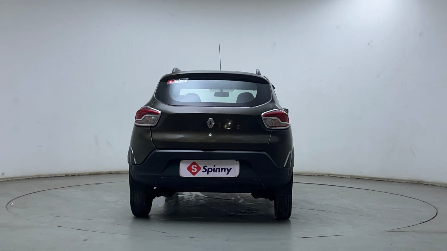 Used 2016 Renault Kwid RXT Petrol Manual exterior BACK VIEW