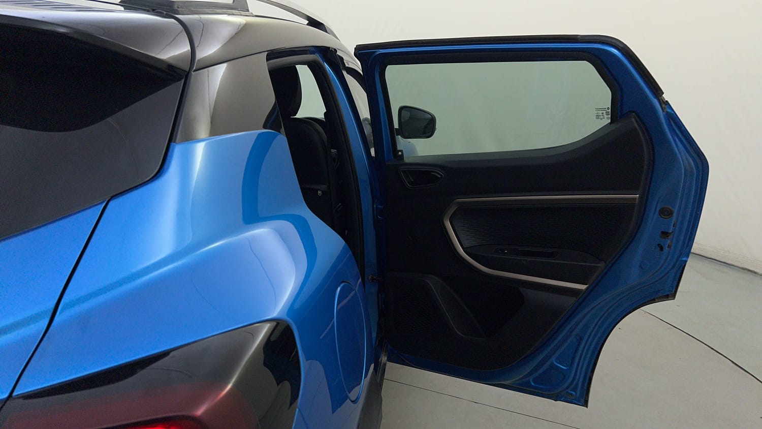 Used 2022 Renault Kiger RXT (O) Turbo CVT Dual Tone Petrol Automatic interior RIGHT REAR DOOR OPEN VIEW