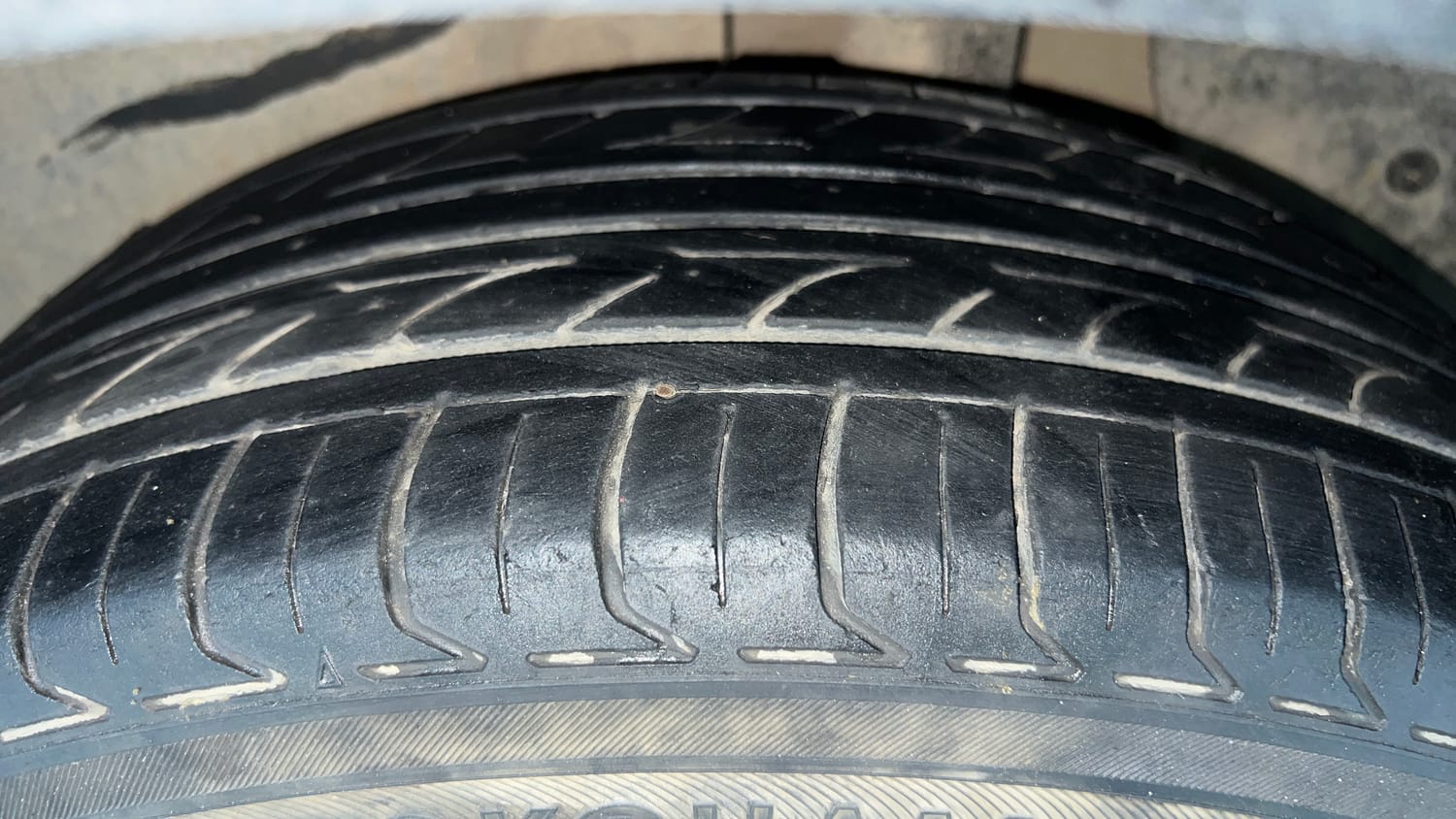 Used 2017 Hyundai Creta 1.6 SX Plus AT Petrol Petrol Automatic tyres LEFT REAR TYRE TREAD VIEW