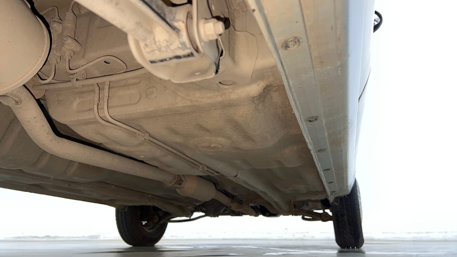 Used 2019 Maruti Suzuki Alto 800 LXi Petrol Manual extra REAR RIGHT UNDERBODY VIEW