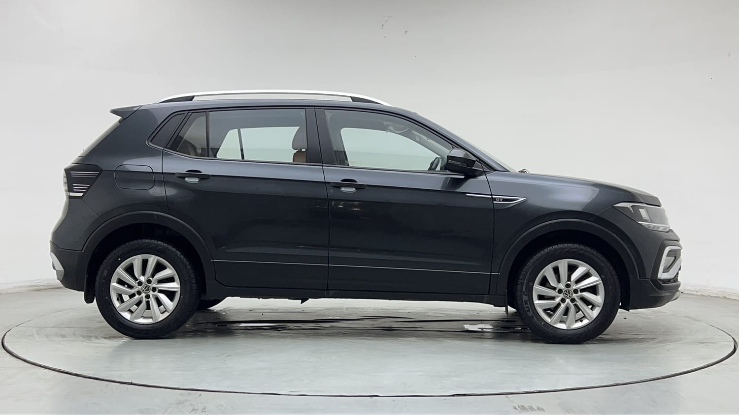 2021 Volkswagen Taigun Highline 1.0 TSI AT-5
